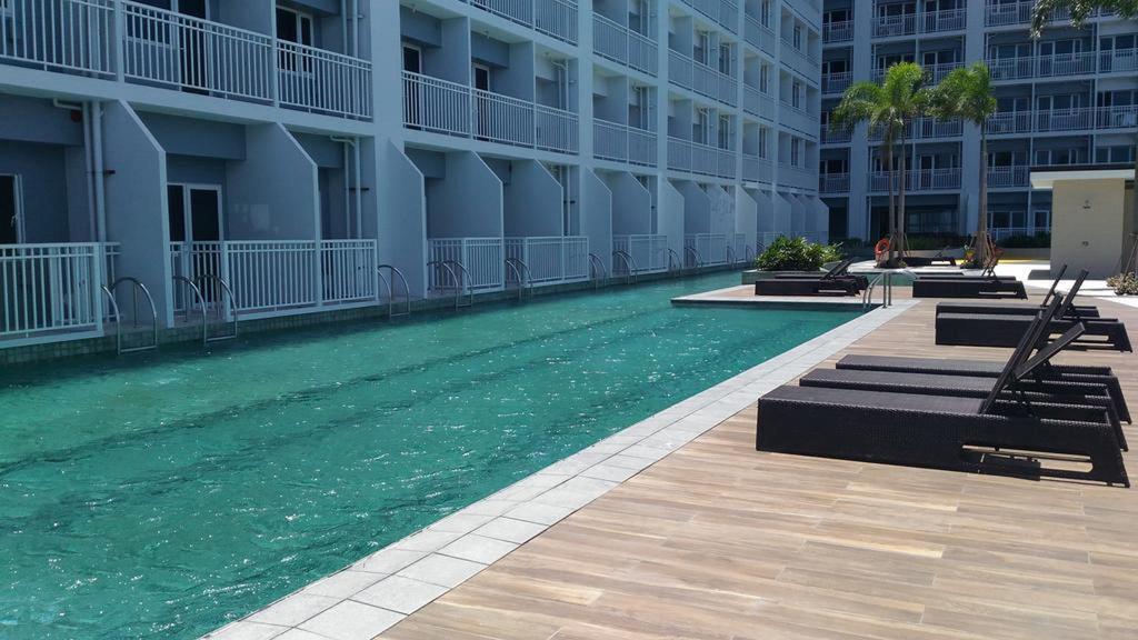 Smdc Breeze Residences By Dominga Manila Eksteriør bilde